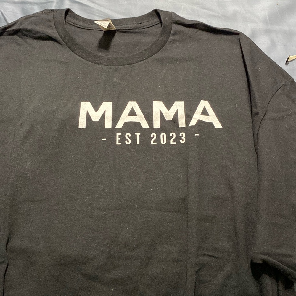 Mama Est 2023 black short sleeve shirt - New without tags